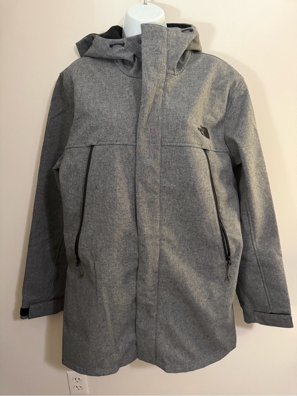 The North Face Men’s 3 in 1 coat jacket